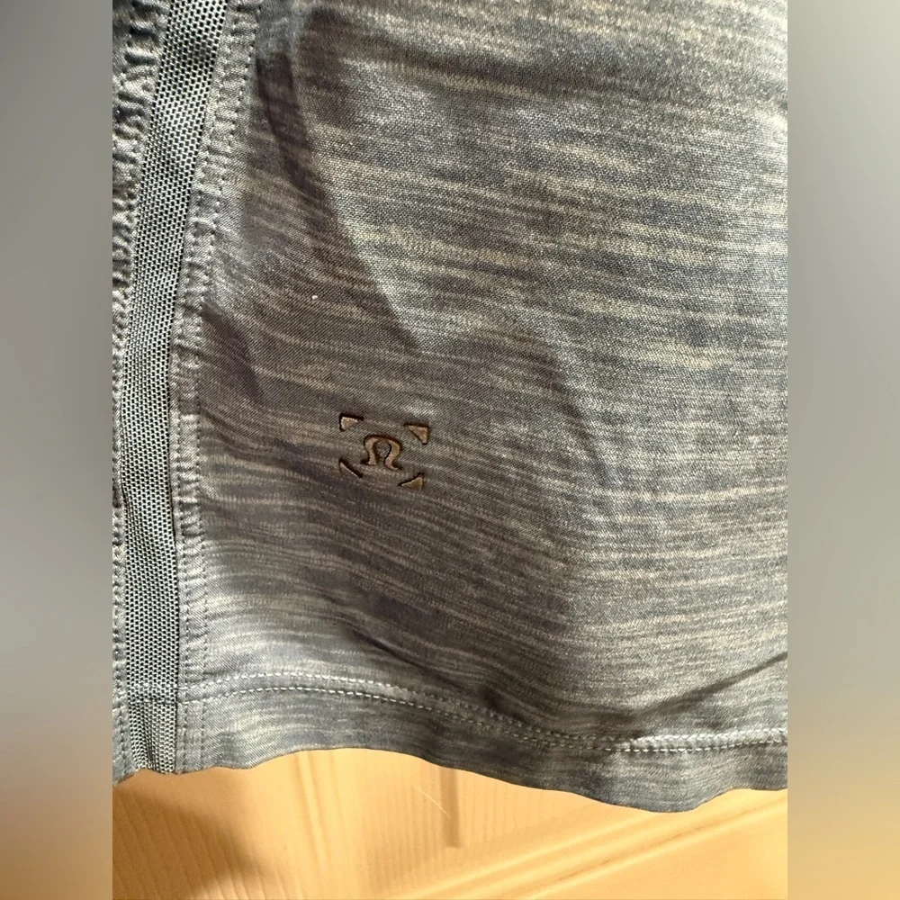 Lululemon Pace Breaker Short
Heather Allover Blue Cast Utility Blue-XXL - Picture 11 of 13